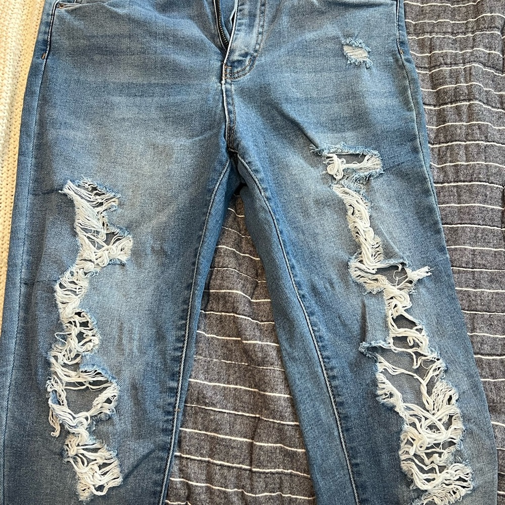 Women’s skinny jeans
